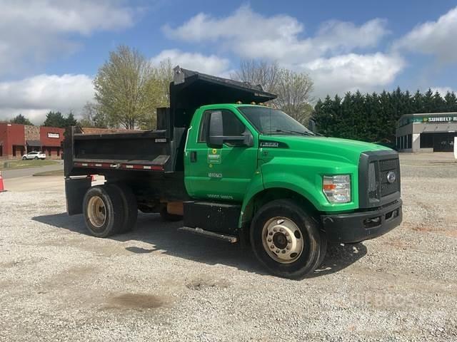 Ford F-650 ダンプ