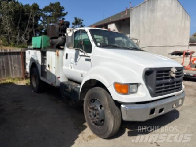 Ford F-650 多目的／汎用車両
