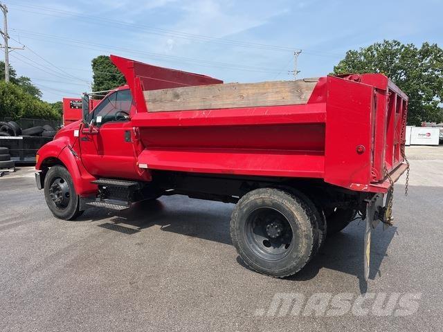 Ford F-650 ダンプ