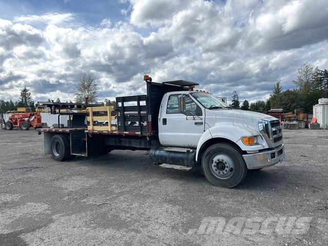 Ford F-650 多目的／汎用車両