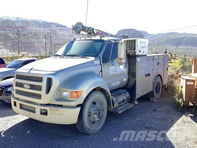 Ford F-650 多目的／汎用車両