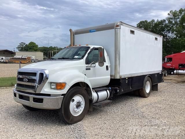 Ford F-750 建設機械 -　その他
