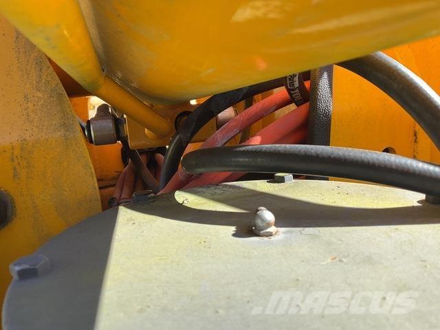 Ford F-750 トラック高所作業車