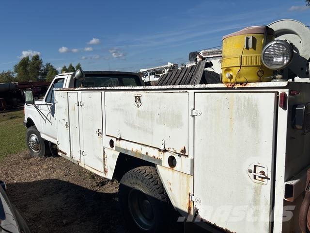 Ford F Series 多目的／汎用車両