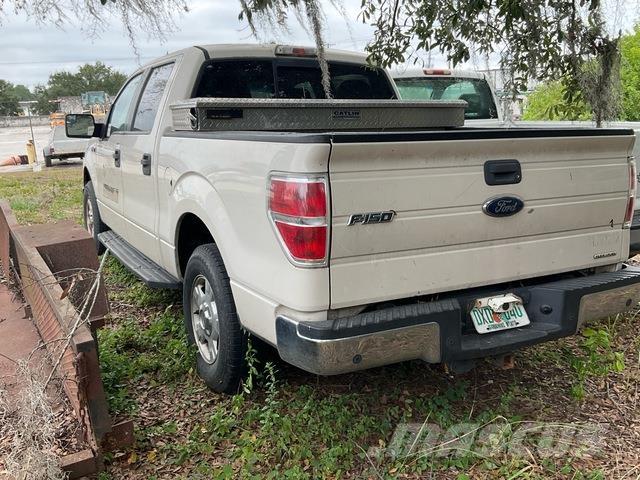 Ford F150 XLT ピックアップ／ドロップサイド