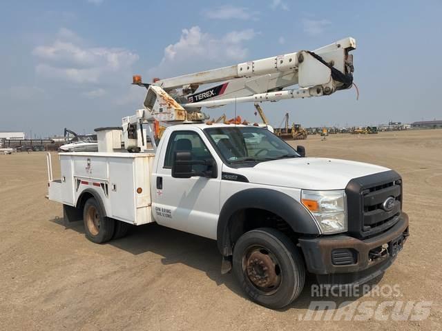 Ford F550 トラック高所作業車