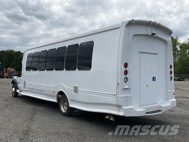 Ford F550 マイクロバス
