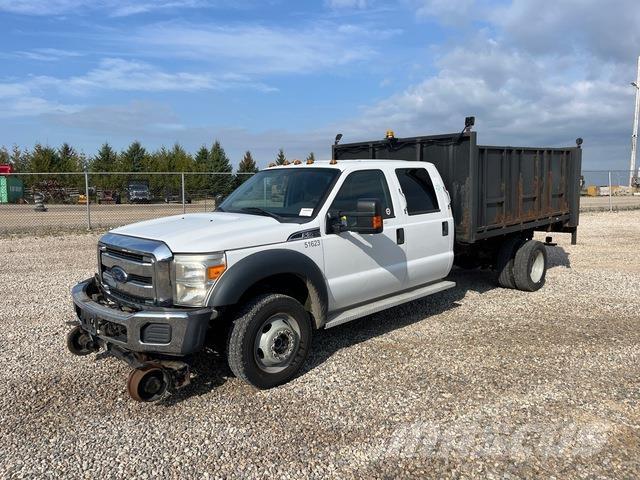 Ford F550 平ボディー