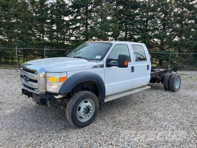 Ford F550 キャビン及び内装