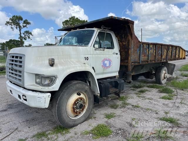 Ford F800 ダンプ