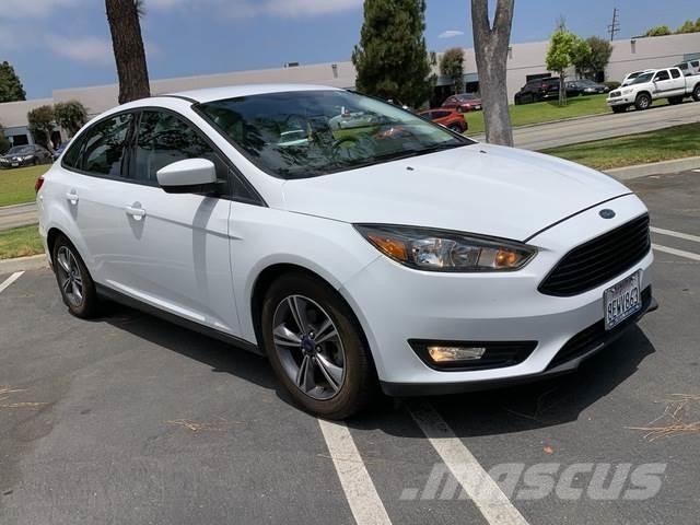 Ford Focus 自動車