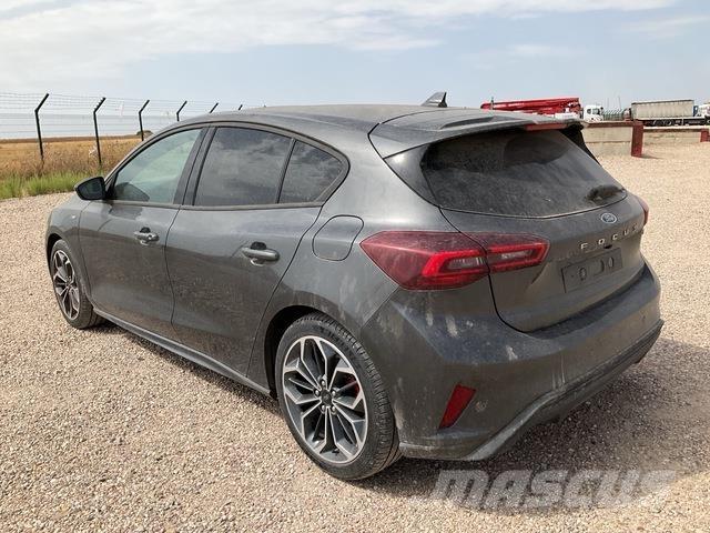 Ford Focus 自動車