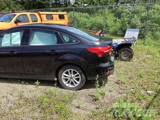 Ford Focus SE 自動車