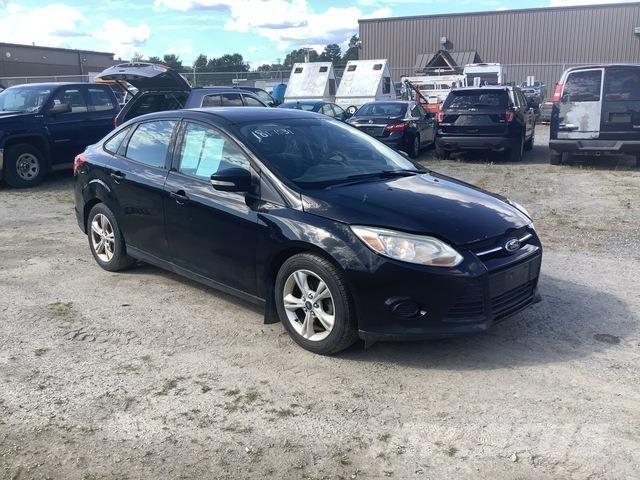 Ford Focus SE 自動車