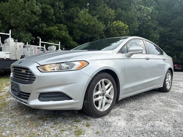 Ford Fusion 自動車