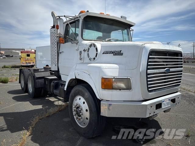 Ford L9000 中古トラクターヘッド | トレーラーヘッド