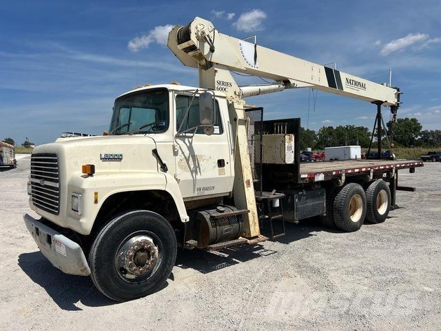 Ford LNT8000 その他トラック