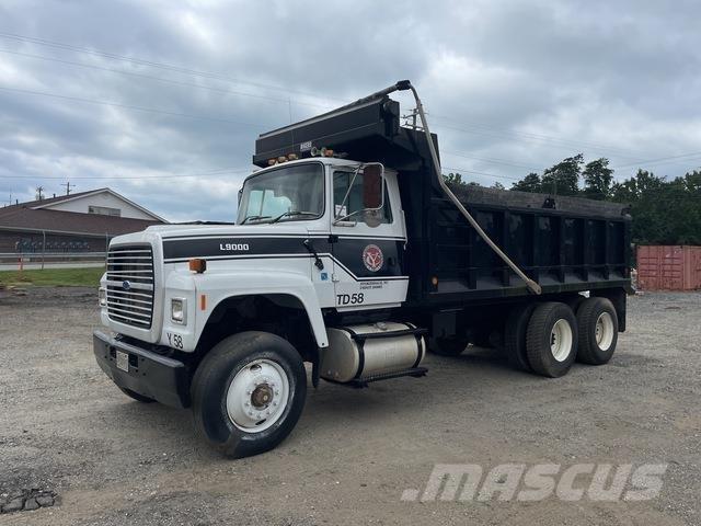Ford LT9000 ダンプ
