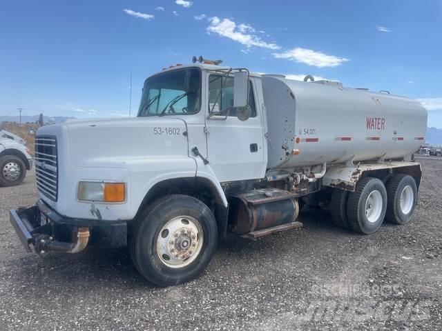 Ford LTS8000 給水車