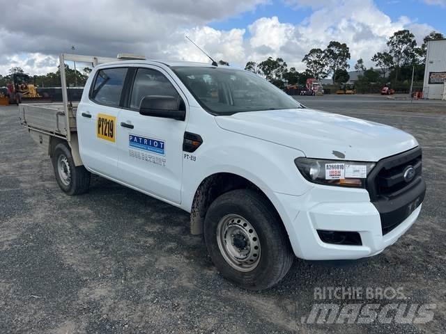Ford Ranger ピックアップ／ドロップサイド