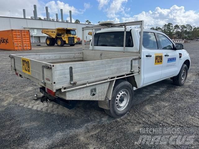 Ford Ranger ピックアップ／ドロップサイド