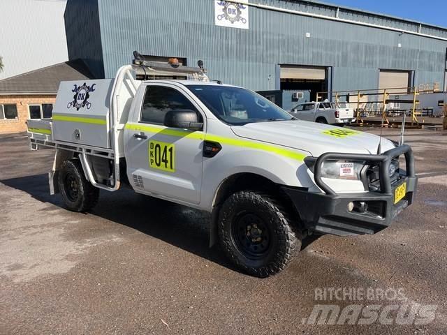 Ford Ranger XL ピックアップ／ドロップサイド