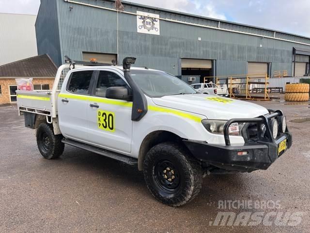 Ford Ranger XL ピックアップ／ドロップサイド