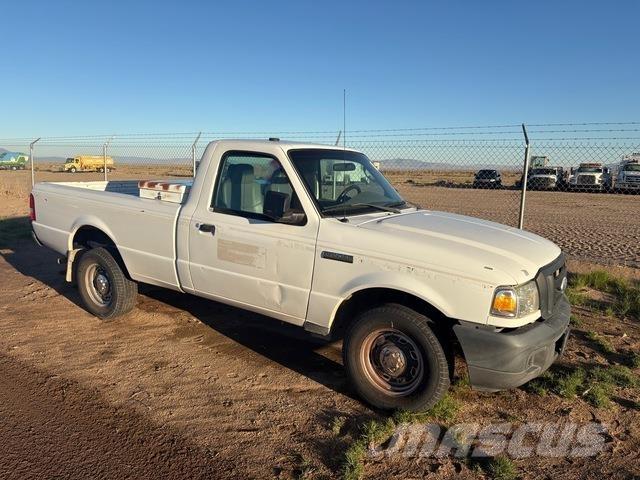 Ford Ranger XL ピックアップ／ドロップサイド