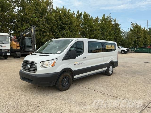 Ford T-350 自動車