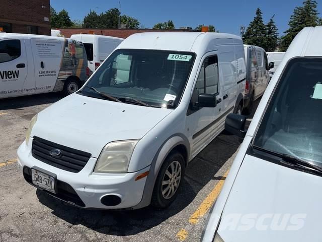 Ford Transit パネルバン
