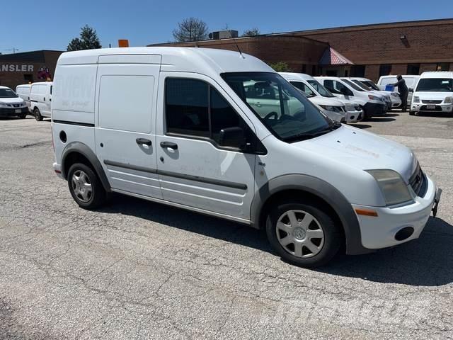 Ford Transit パネルバン