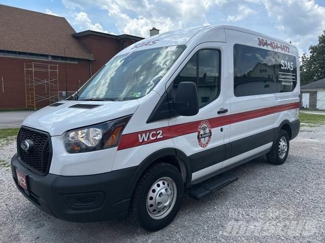 Ford Transit パネルバン