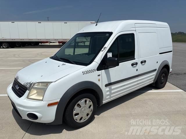 Ford Transit パネルバン