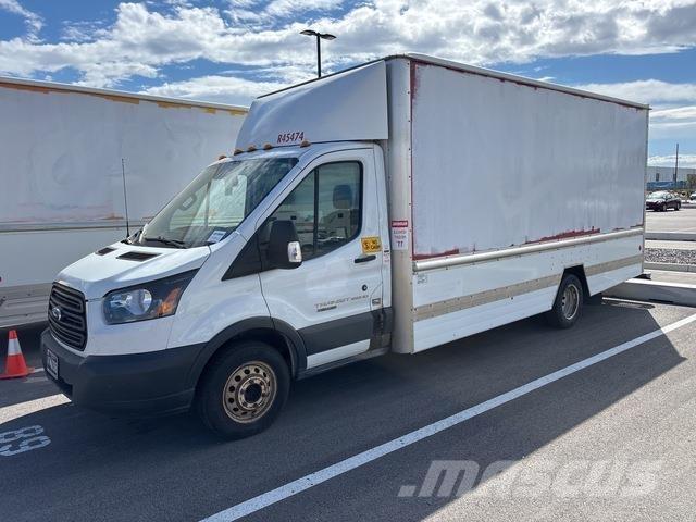 Ford Transit パネルバン