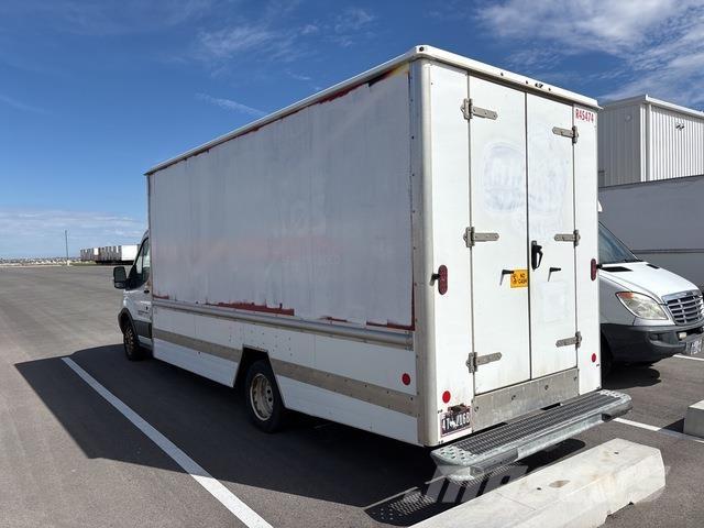 Ford Transit パネルバン