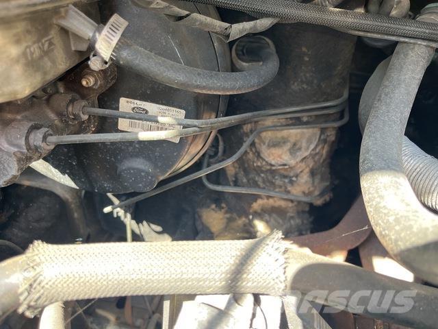 Ford Transit パネルバン