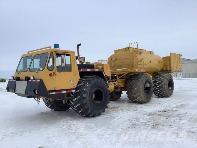  Foremost Delta 給水車