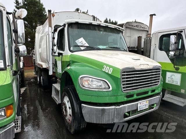 Freightliner  塵芥車、パッカー車