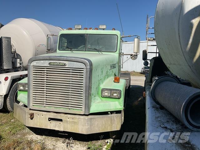 Freightliner  中古トラクターヘッド | トレーラーヘッド