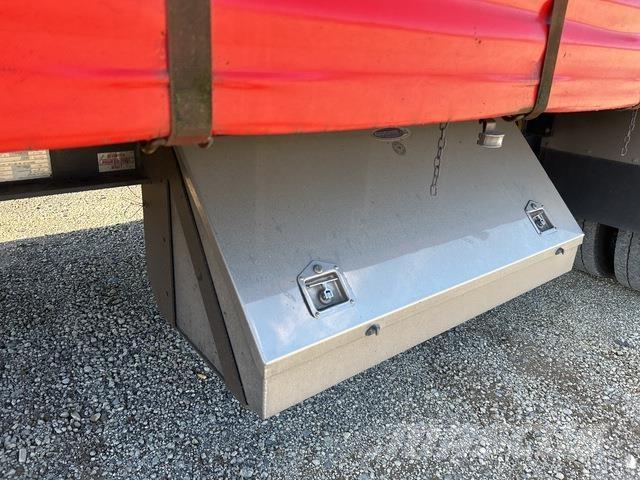Fruehauf  カーテンサイダートレーラー