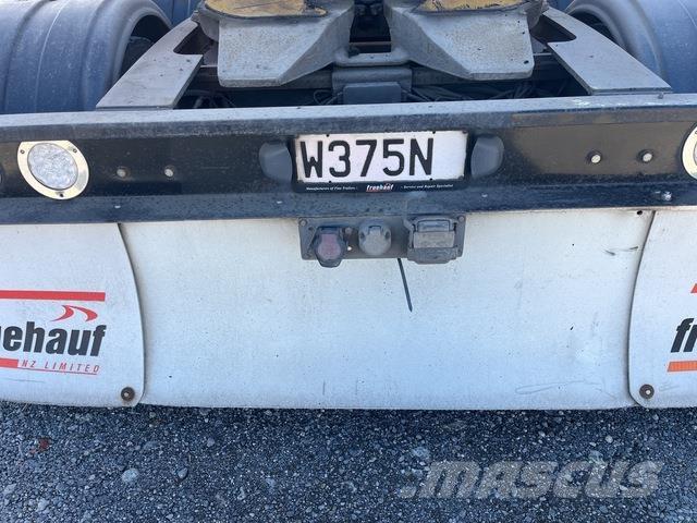 Fruehauf  カーテンサイダートレーラー