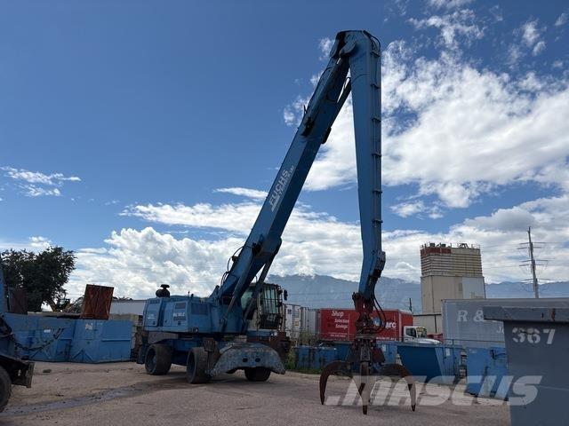 Fuchs MHL360 廃棄物／工業産廃処理機