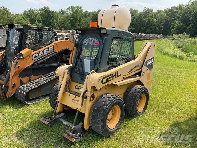 Gehl 5640 スキッドステアローダー