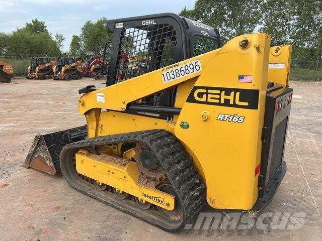 Gehl RT165 スキッドステアローダー