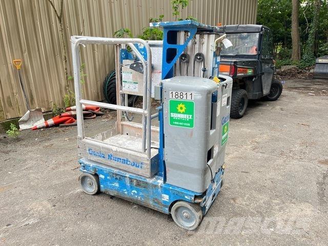Genie GR-15 垂直昇降型リフト