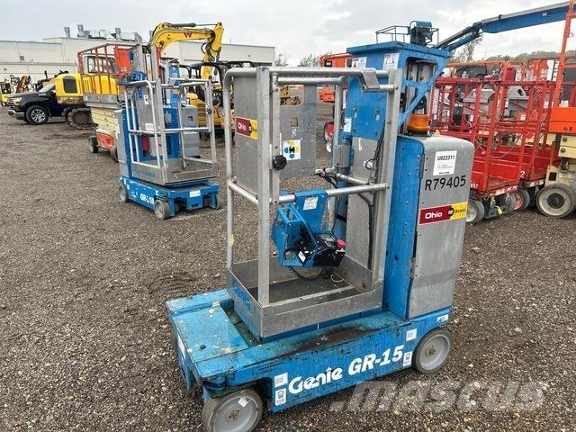 Genie GR-15 垂直昇降型リフト