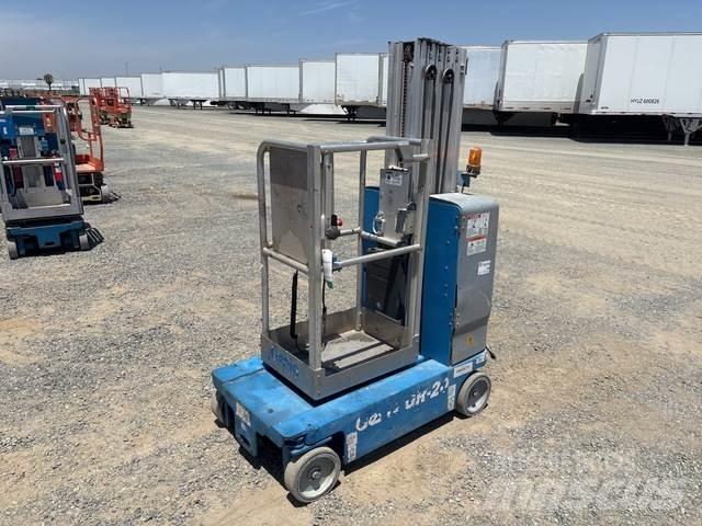 Genie GR-20 垂直昇降型リフト