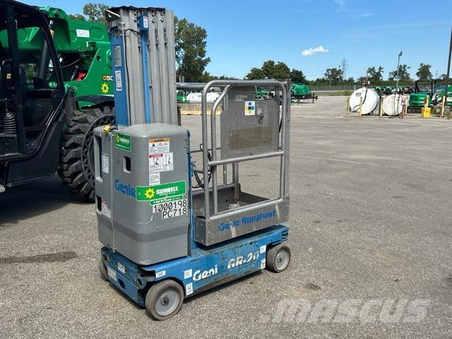 Genie GR-20 垂直昇降型リフト