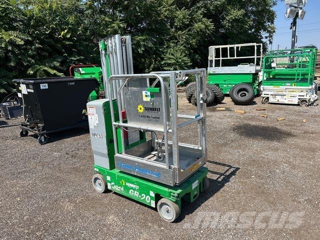 Genie GR-20 垂直昇降型リフト