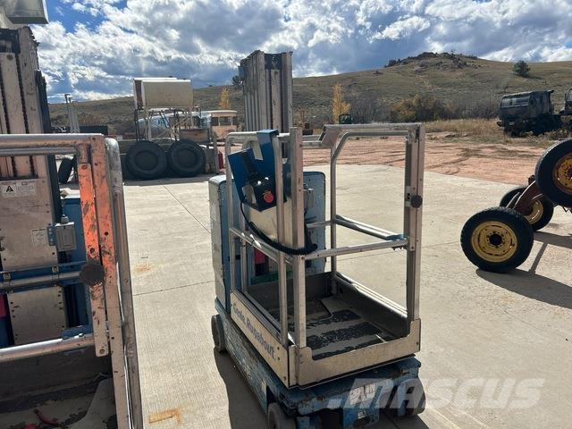 Genie GR-20 垂直昇降型リフト